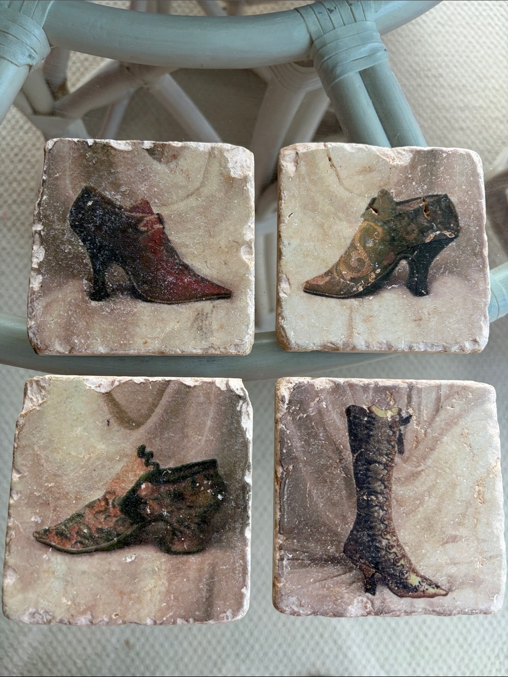 Set of 4 Tumbled Stone Vintage Shoe Coasters with Bronzed Metal Storage Stand